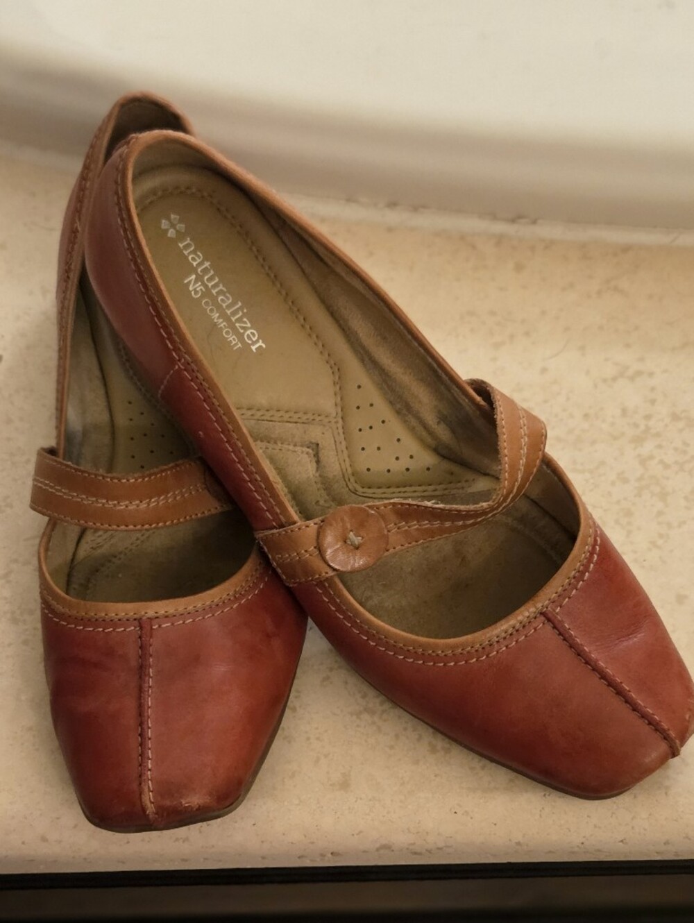 Naturalizer Red-Brown Leather Mary Jane Flats